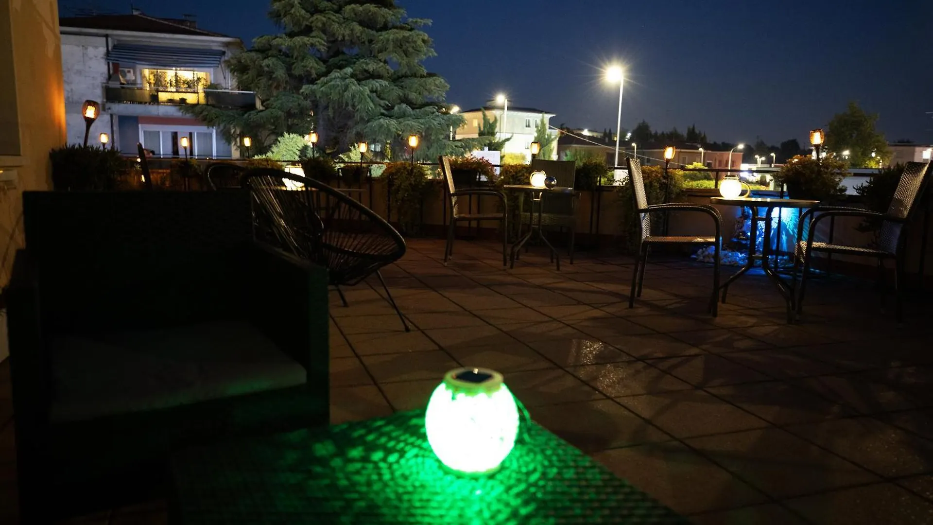 Bru Rooms Peschiera del Garda Italy