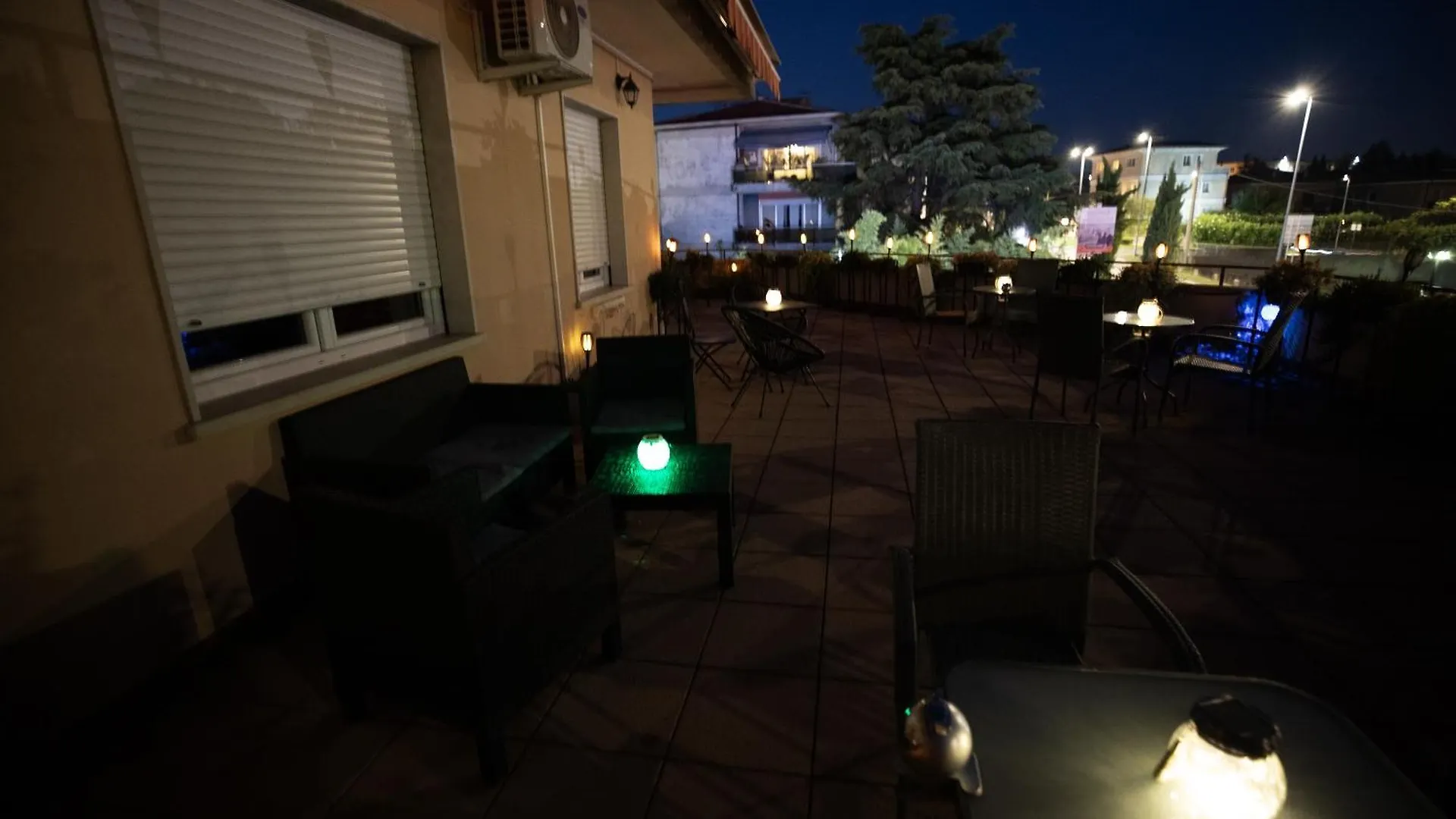 Guest house Bru Rooms Peschiera del Garda Italy